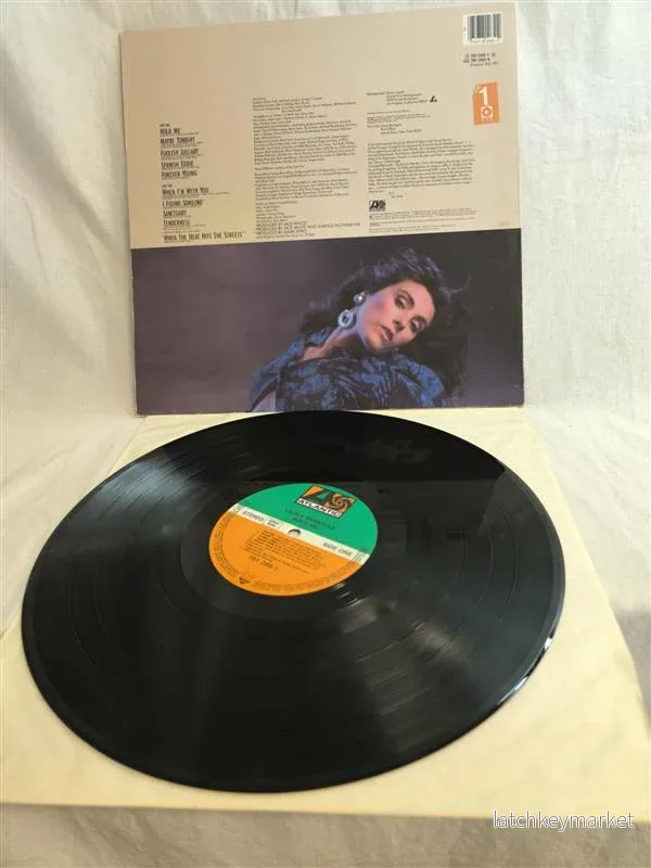 Laura Branigan – Hold Me - Bild 2