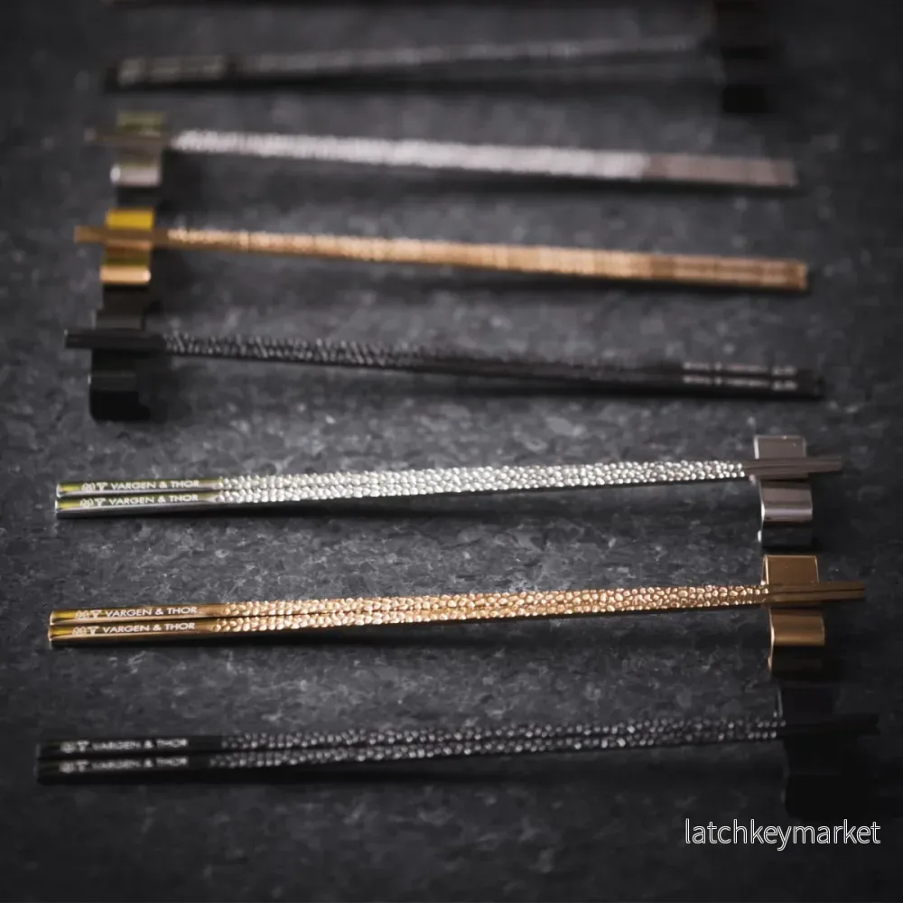 Chopsticks/Ätpinnar, 4 par + 4 ställ, Svart - Bild 3