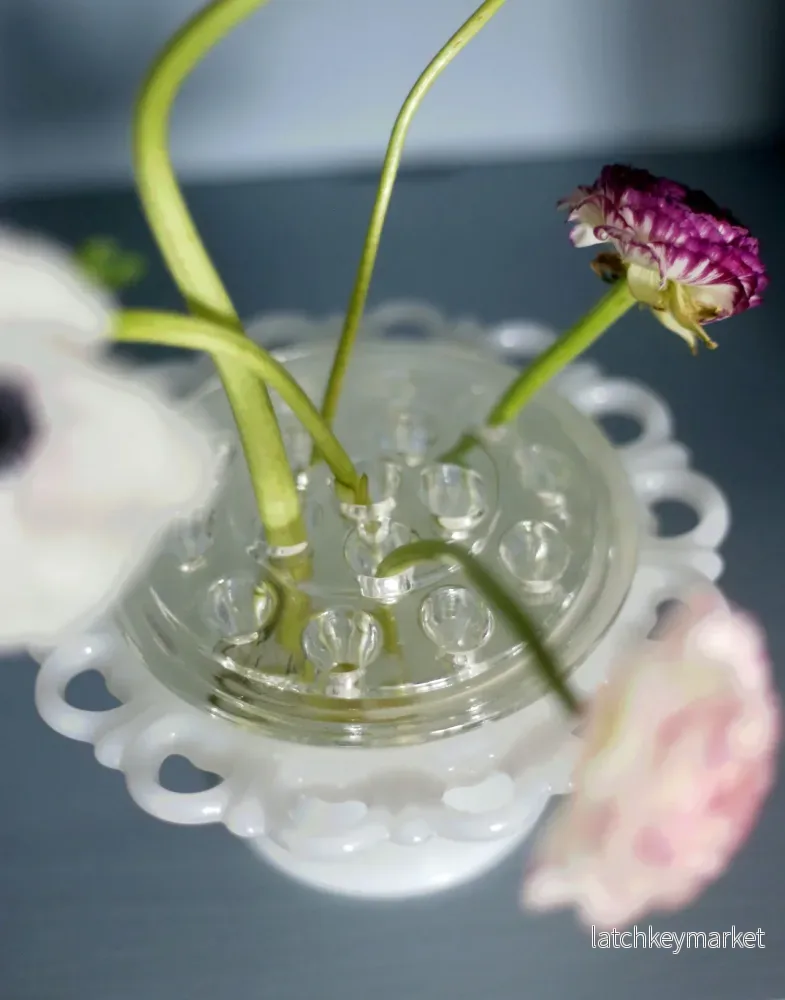 Stor blomsterfakir i glas med skål - Bild 3