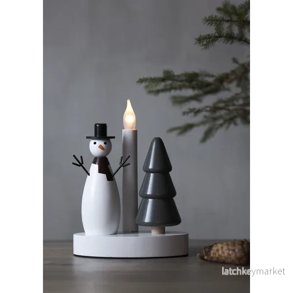 Adventsljusstake Snögubbe och gran 16x10x21 cm