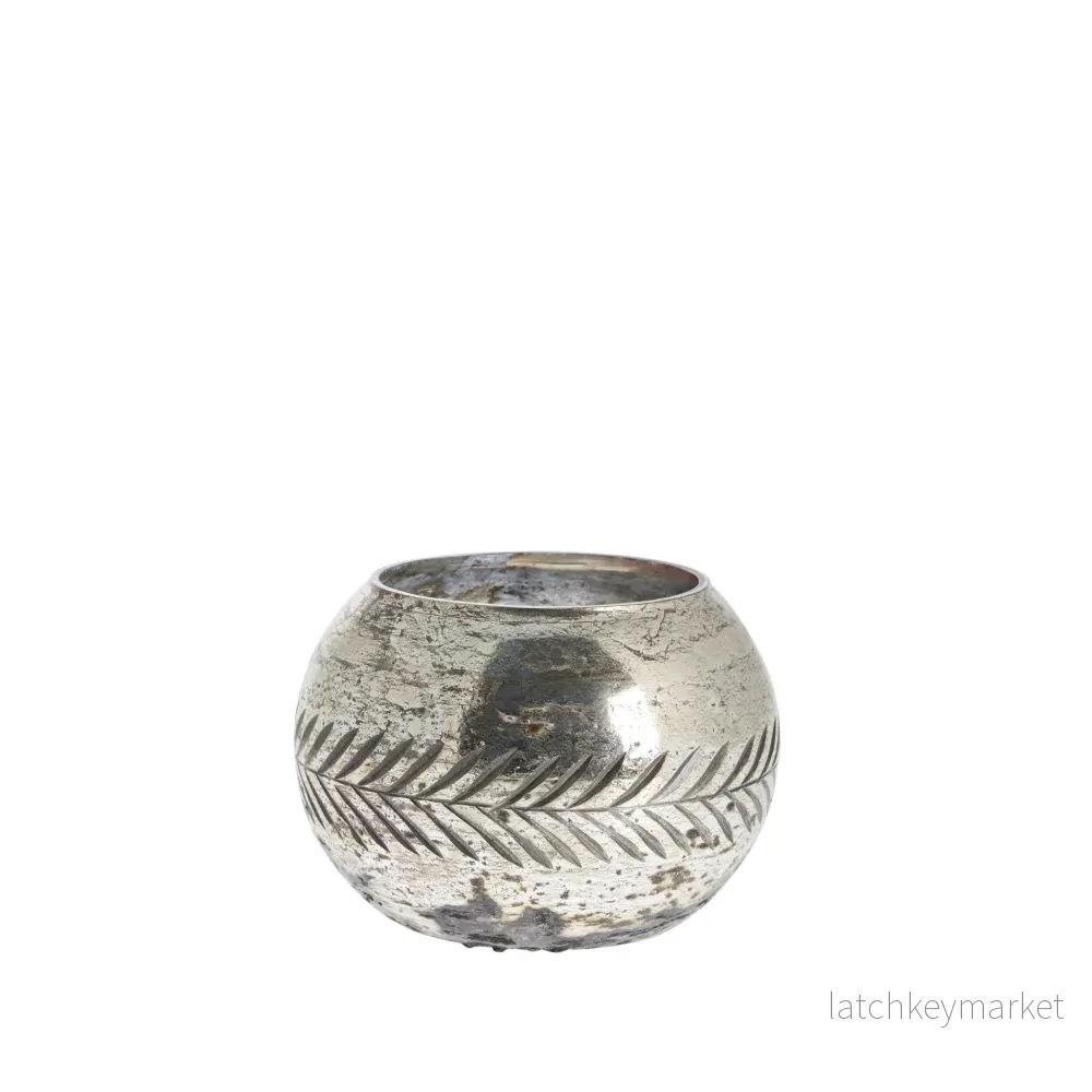 Carlia värmeljushållare H9,5 cm. antikt silver Carlia värmeljushållare H9,5 cm. antikt silver