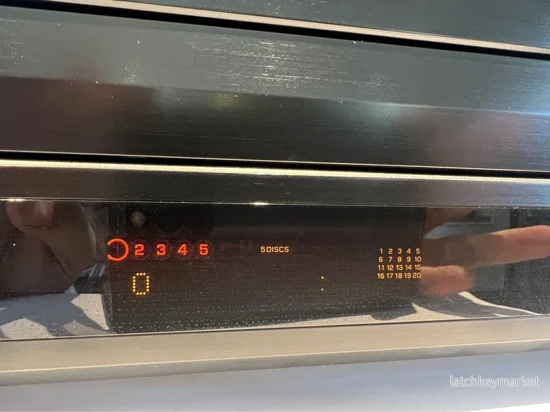 Yamaha CDC-585 5-skivors CD-växlare - Bild 3