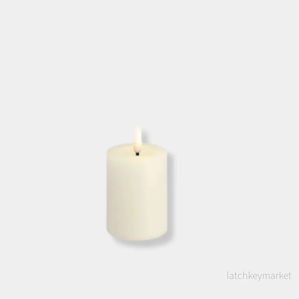 Blockljus LED Ivory (4.9 x 7.5 cm) Blockljus LED Ivory (4.9 x 7.5 cm)
