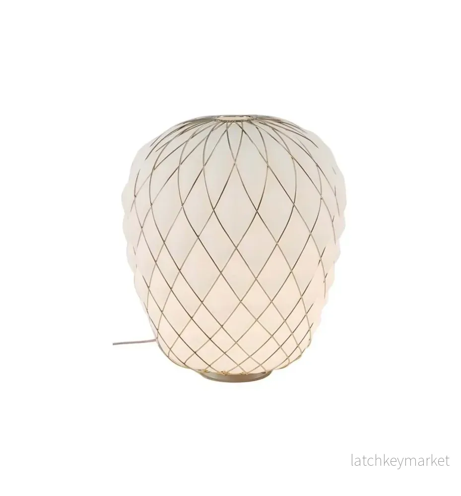 Pinecone Table Lamp Ø30