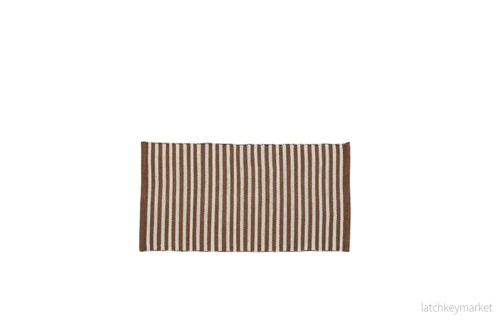 Strivie golvmatta L140XB70 cm. brun Strivie golvmatta L140XB70 cm. brun