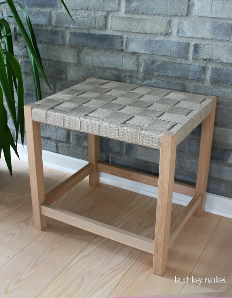 Pall H54 | Dansk Design | Tillverkad för hand Pall H54 | Dansk Design | Tillverkad för hand