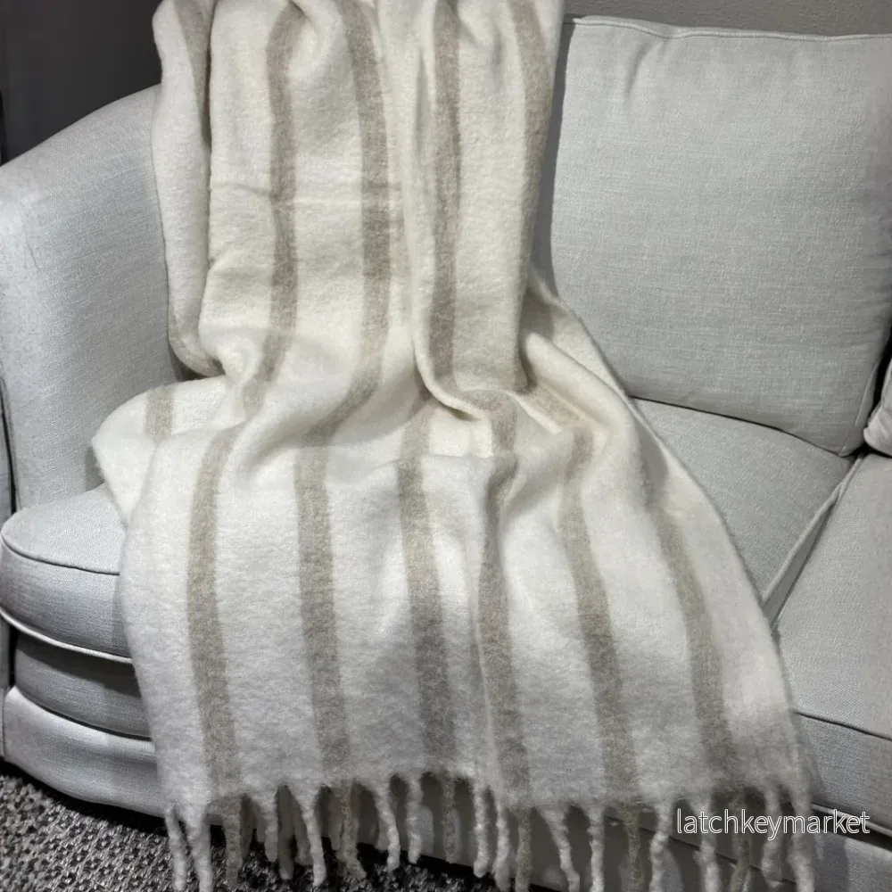 Pläd Tyra Offwhite/Beige Pläd Tyra Offwhite/Beige