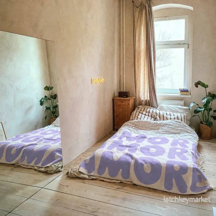 Klekks No. 11 AMORE Purple Wool Blanket - Bild 2
