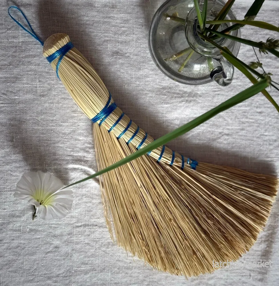 Handborste i risstrå - Bild 2