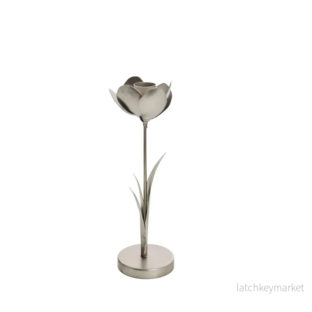 Stillia blomljusstake H22 Silver Stillia blomljusstake H22 Silver