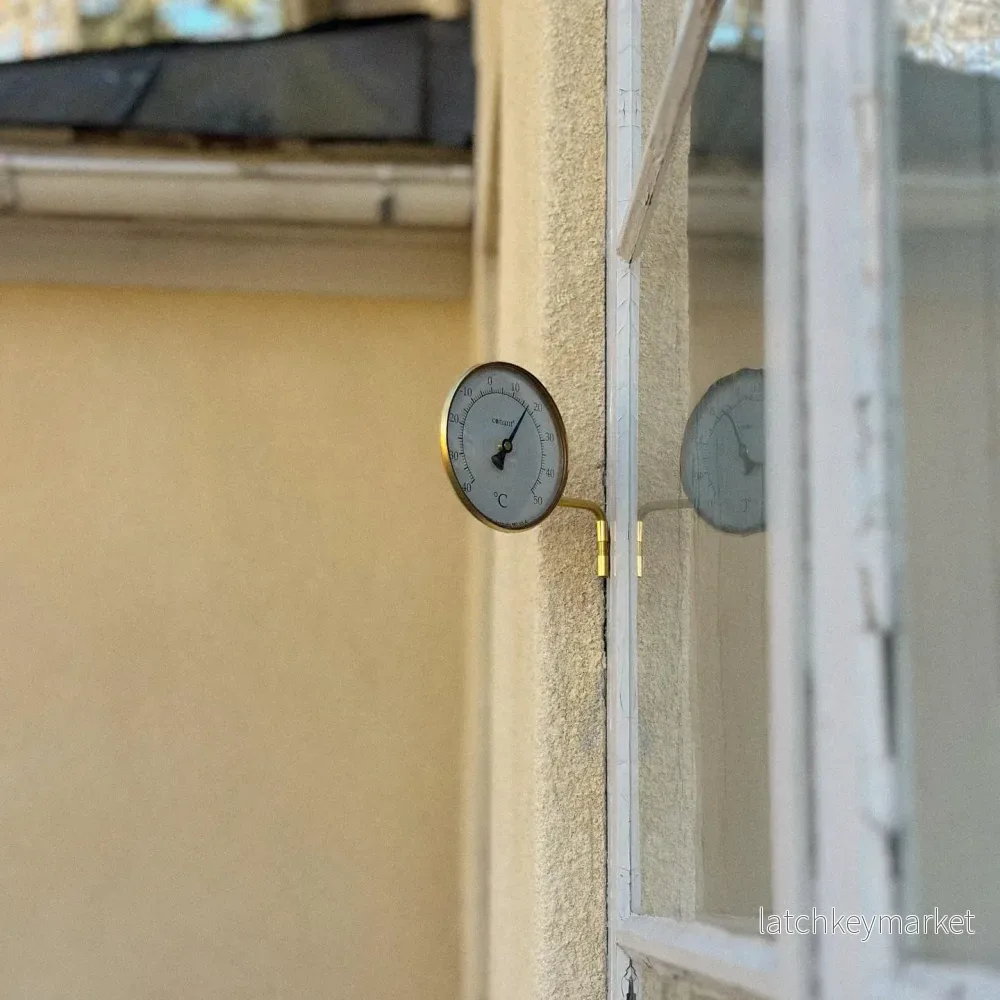 Rund termometer i mässing - Bild 3