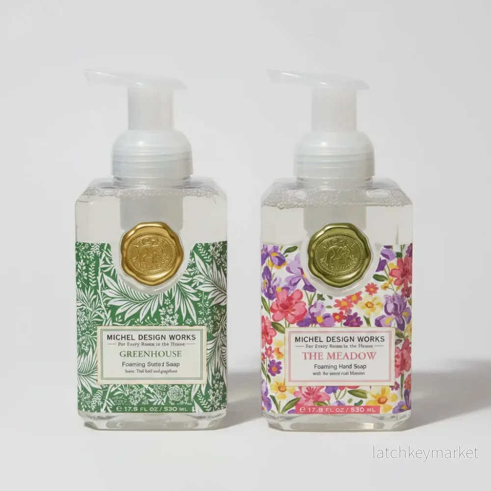 Skumtvål Greenhouse & The Meadow – MICHEL DESIGN WORKS (2-pack) Skumtvål Greenhouse & The Meadow – MICHEL DESIGN WORKS (2-pack)