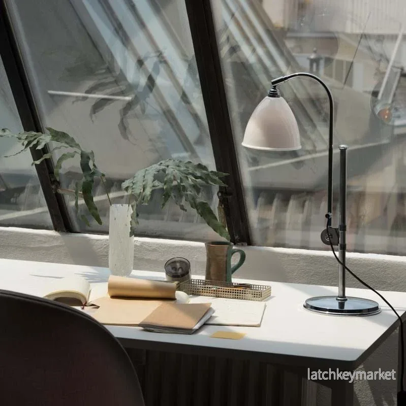 BL1 Table - Bild 2