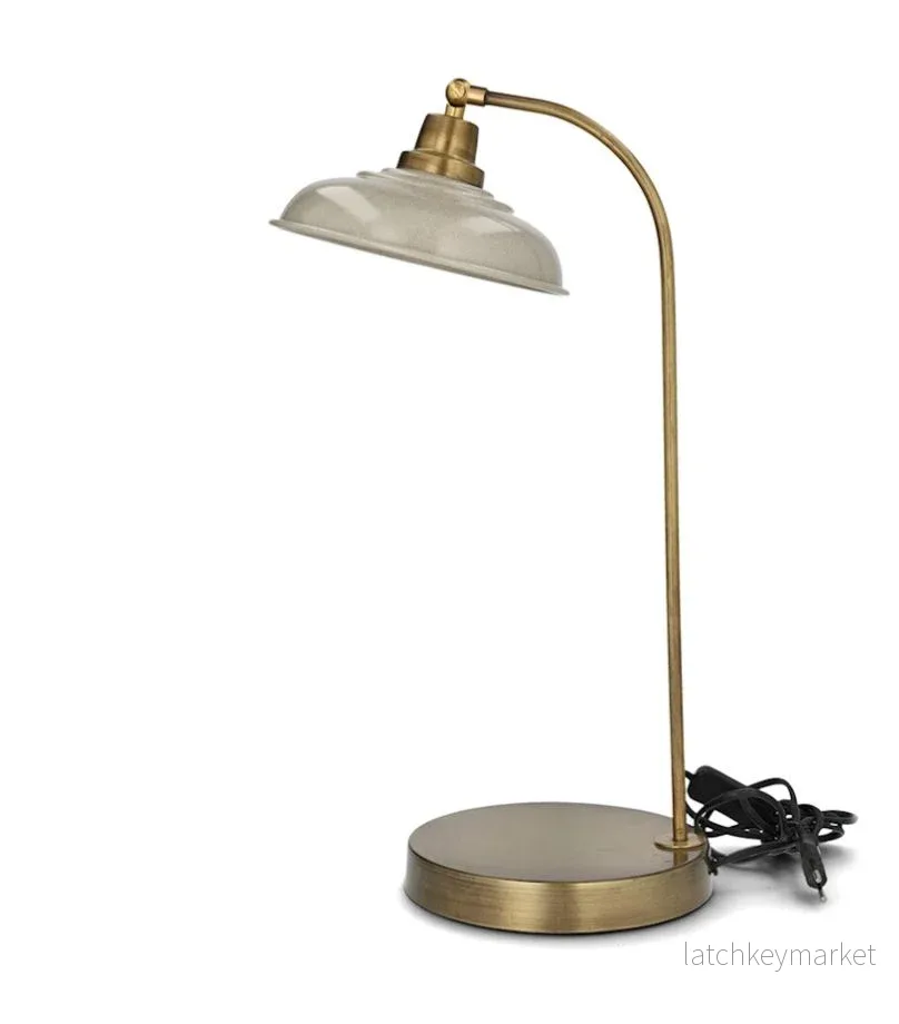 Bordslampa Noa Emalj Sand 30x52cm Bordslampa Noa Emalj Sand 30x52cm