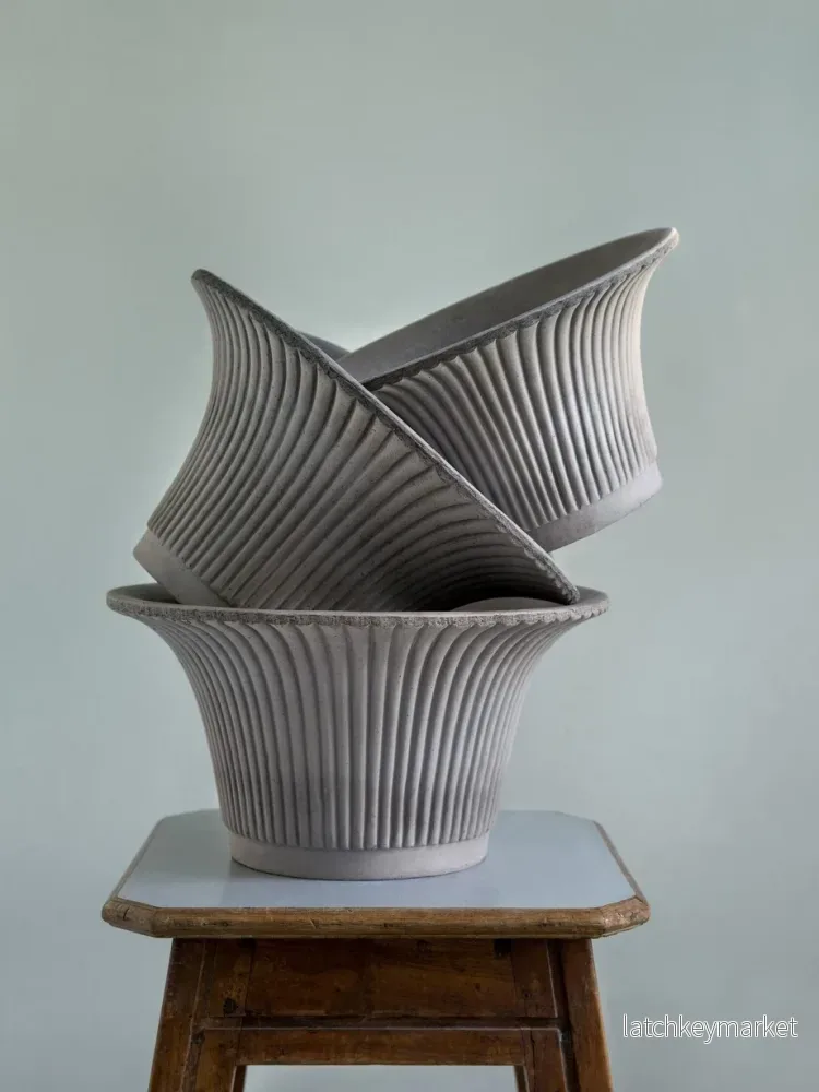 Daisy Kruka med Fat, 25cm, Raw Grey - Bild 2