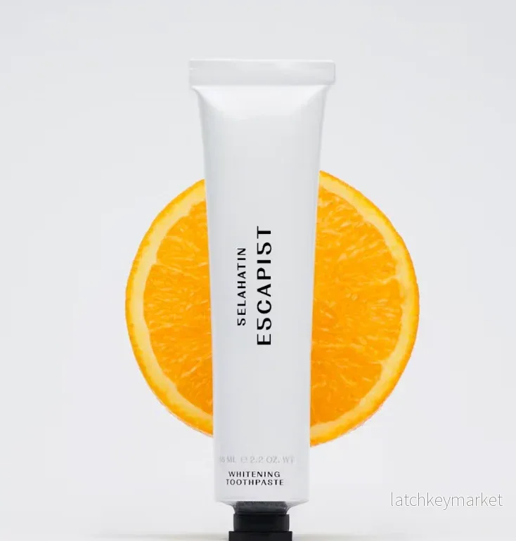 Selahatin Escapist Whitening Toothpaste 65 ml Selahatin Escapist Whitening Toothpaste 65 ml