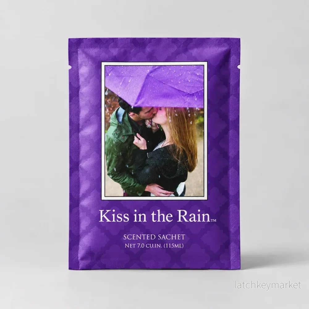 DOFTPÅSE BRIDGEWATER-KISS IN THE RAIN DOFTPÅSE BRIDGEWATER-KISS IN THE RAIN