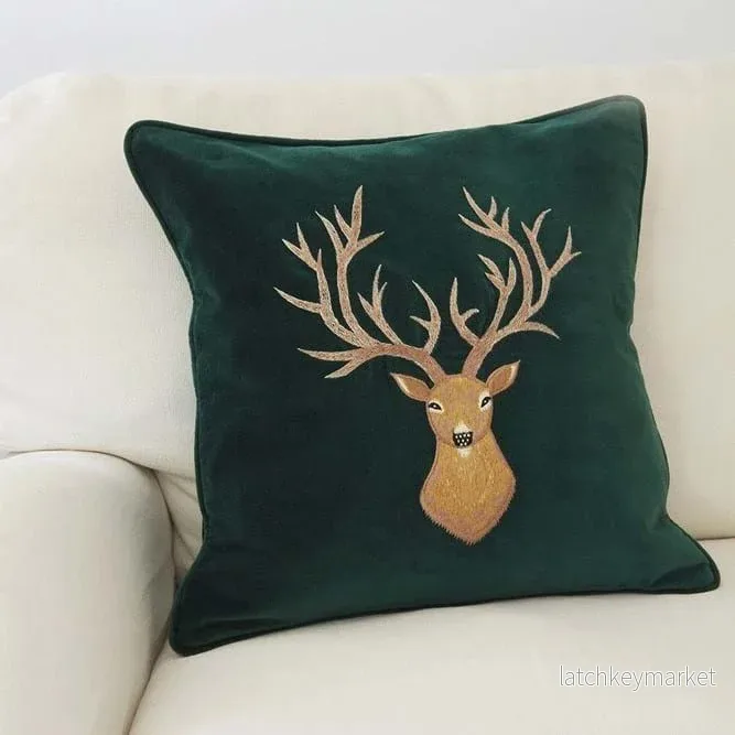 Reindeer Embroidered Velvet Kuddfodral 50x50 - Bild 3