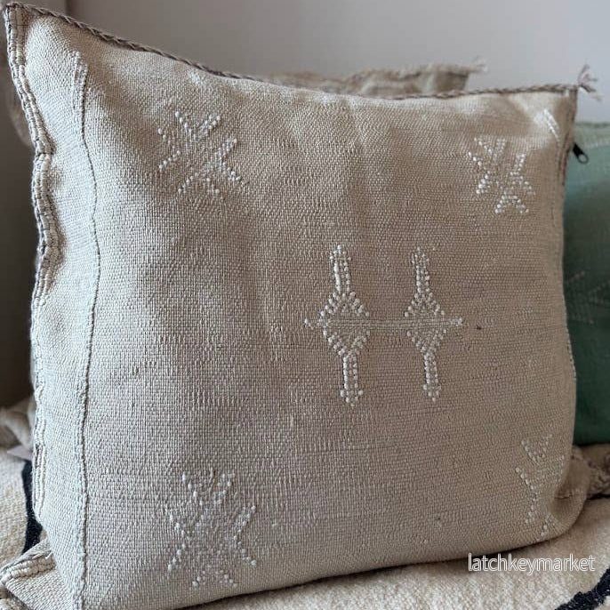 Cactus Silk (Kaktusfiber) kuddfodral - Sand 50 x 50 cm - Bild 2