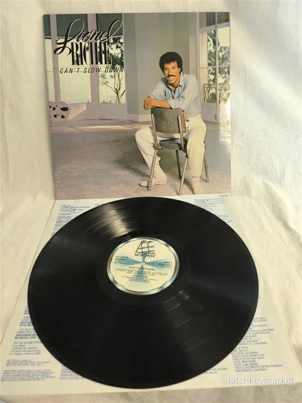 Lionel Richie – Can’t Slow Down (Vinyl LP) Lionel Richie – Can’t Slow Down (Vinyl LP)