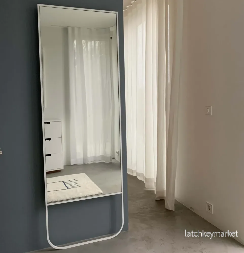 Tati Mirror - Bild 2